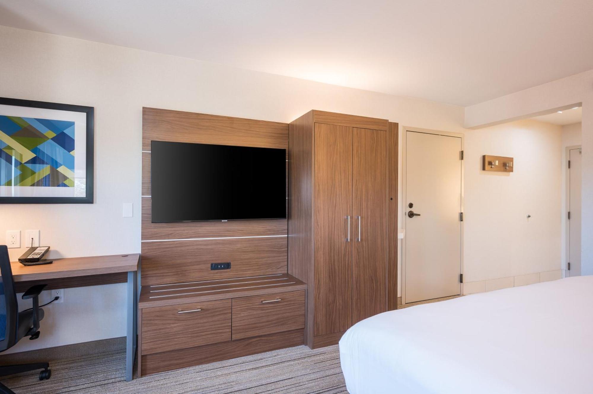 Holiday Inn Express Grover Beach-Pismo Beach Area By Ihg Exterior photo